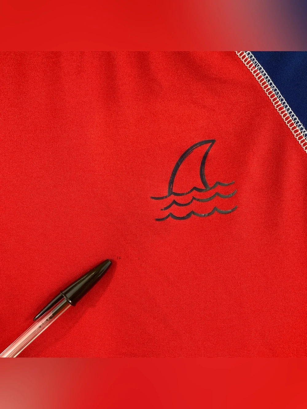 KIMU Surf Kids Rash Guard Swim Shirt Size 10/12 Red Blue Shark